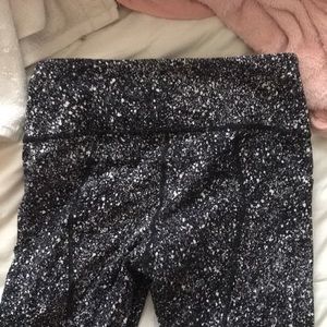 Lulu lemon leggings with mesh panels